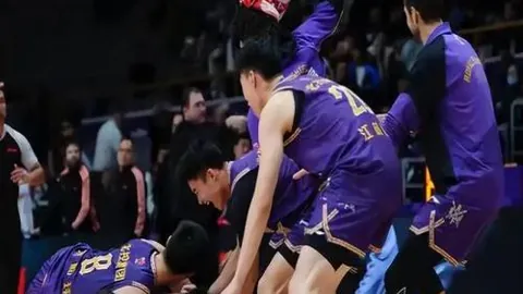 西蒙尼54岁怒批：马竞24天内连败四场，疑似陷入欧足联“剧本”困境